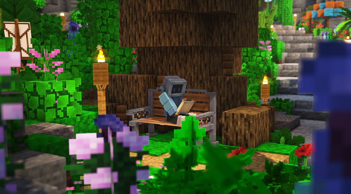 Time for my yearly post on this twitter account.

I've been reading up on the current Minecraft scene and the future is looking exciting.

Loads of servers are cooking in development!

<a href="/playstarnet/">StarNet: Season 1</a> , <a href="/spellbrooksmp/">Spellbrook✨</a> , <a href="/ClobNet/">ClobNet</a> , <a href="/PlayHideaway/">Hideaway 🍍</a> potentially coming back?!?!?