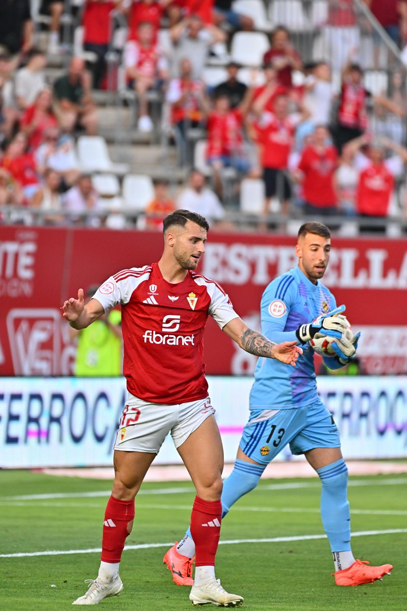 SEMIS PLAYOFFS | 30’ | 0-0 | 💦
¡Pausa de hidratación! 
#ReconquistaDelRey #RealMurciaNàstic