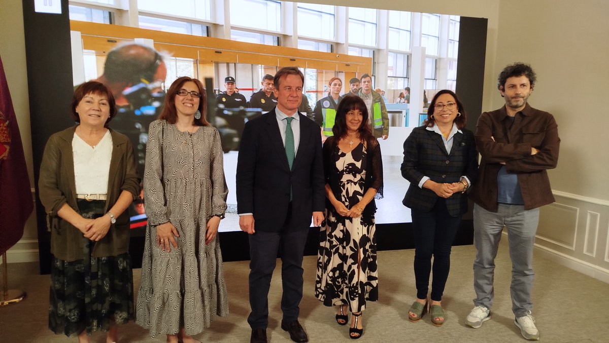 #Burgos Se presenta la Proyección de la Película La Huella del Mal en Cilleruelo de Abajo burgostv.es/categorias-not… <a href="/FATAPUERCA/">FUNDACION ATAPUERCA</a> <a href="/museoevolucion/">MuseoEvoluciónHumana</a> <a href="/mriossanmartin/">Manuel Ríos San Martín</a> <a href="/gabirodrigo/">gabriel rodrigo</a>