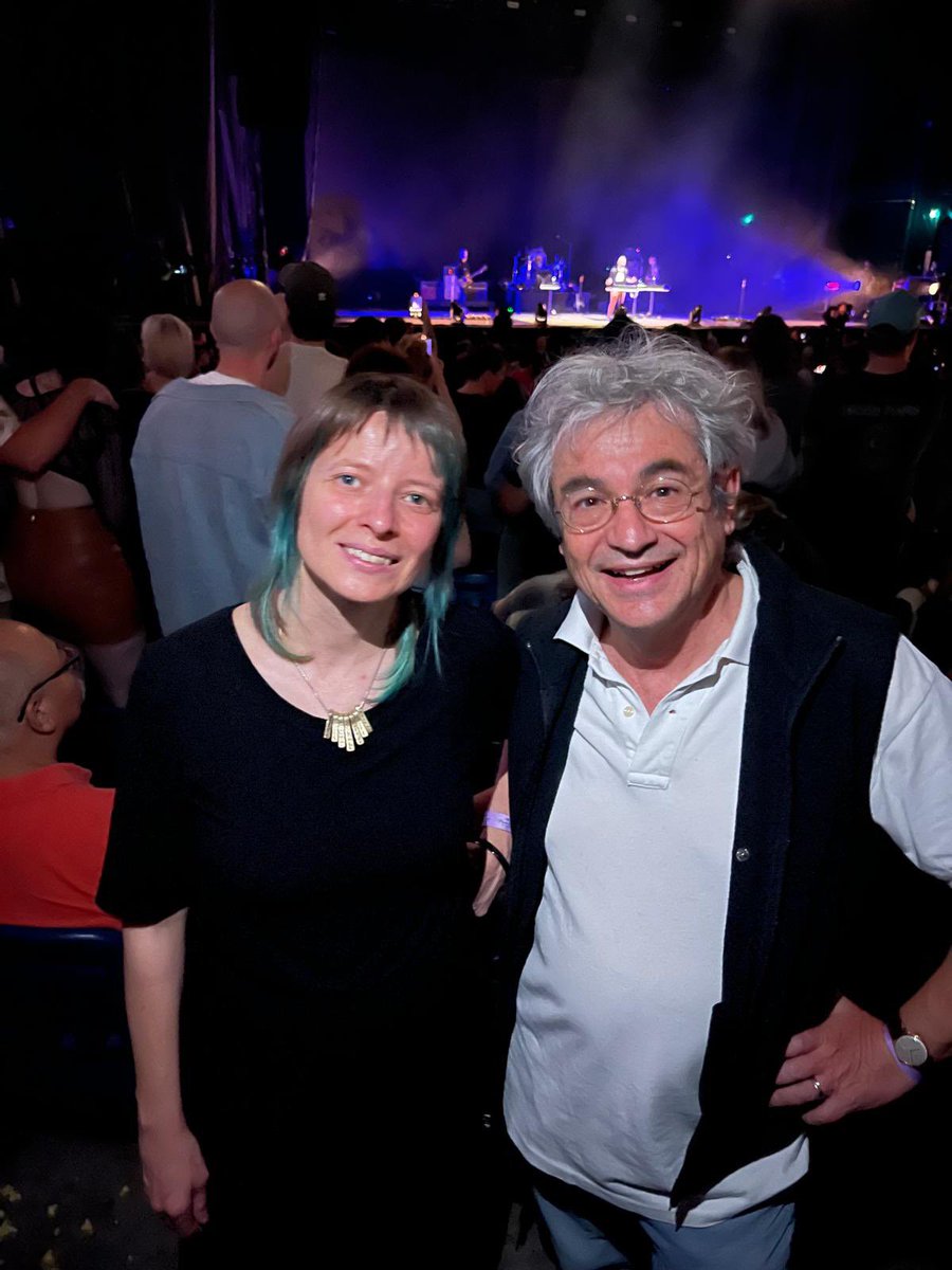 What two relativists do at a concert?

. . . 

They check out the <a href="/Metric/">M E T R I C</a> 😄