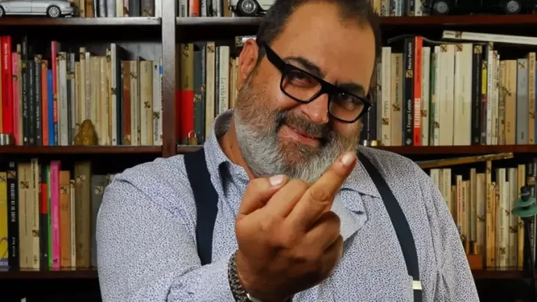 Feliz día a los periodistas de verdad, no a los mamarrachos ignorantes ensobrados.