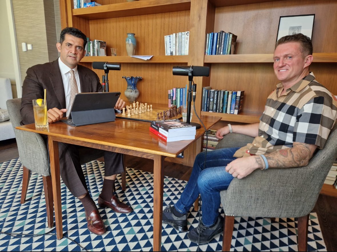 Tommy Robinson 🇬🇧 tweet media