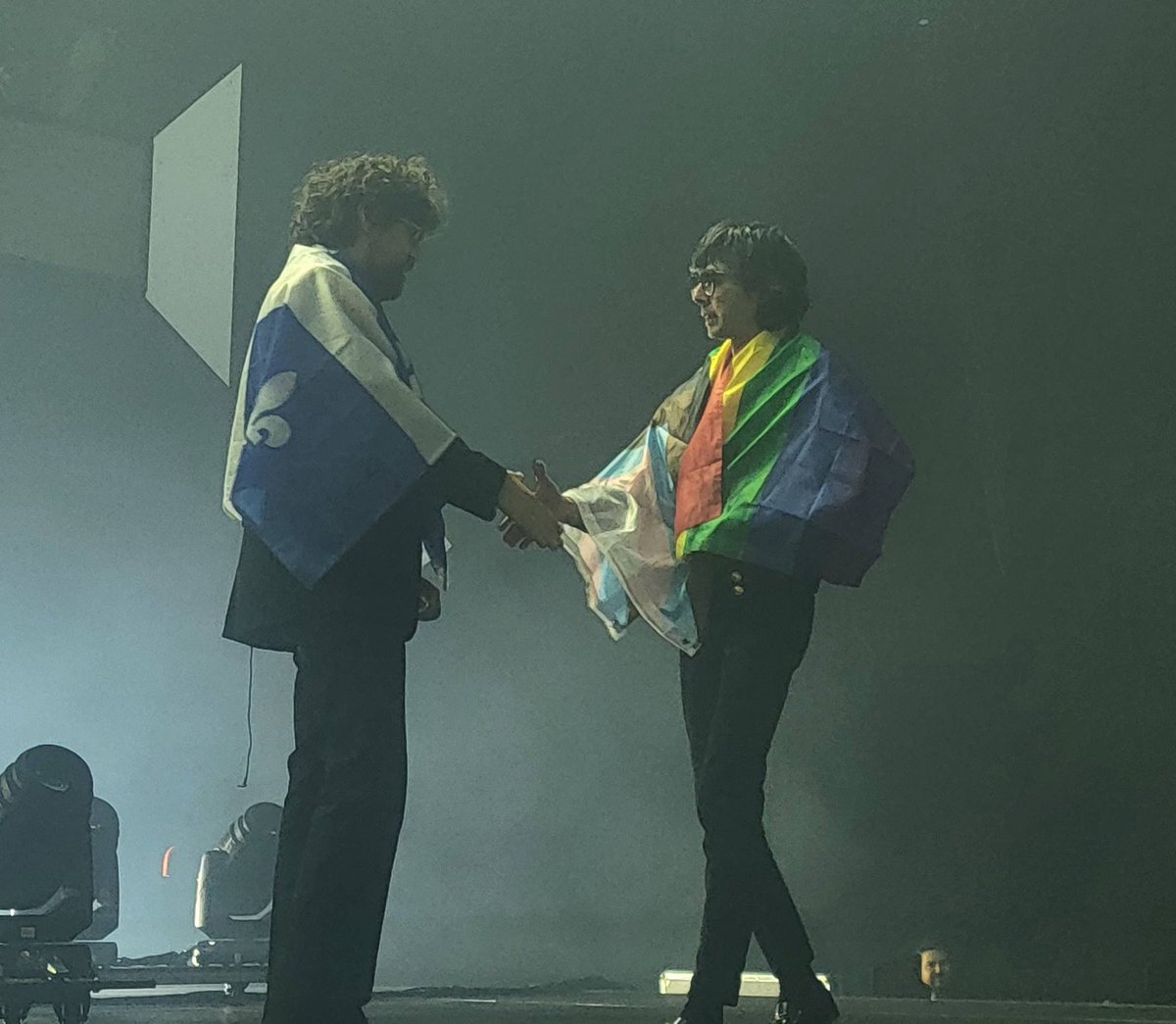 BE WHO YOU AREEE… FOR YOUR PRIIIIDE