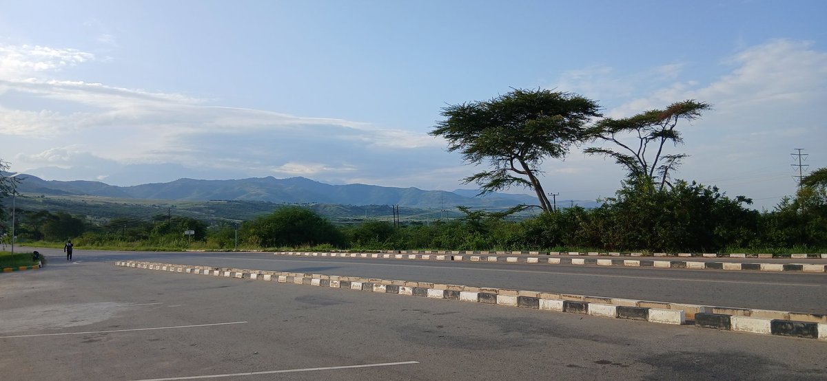 beckersempebwa's tweet image. Name the place