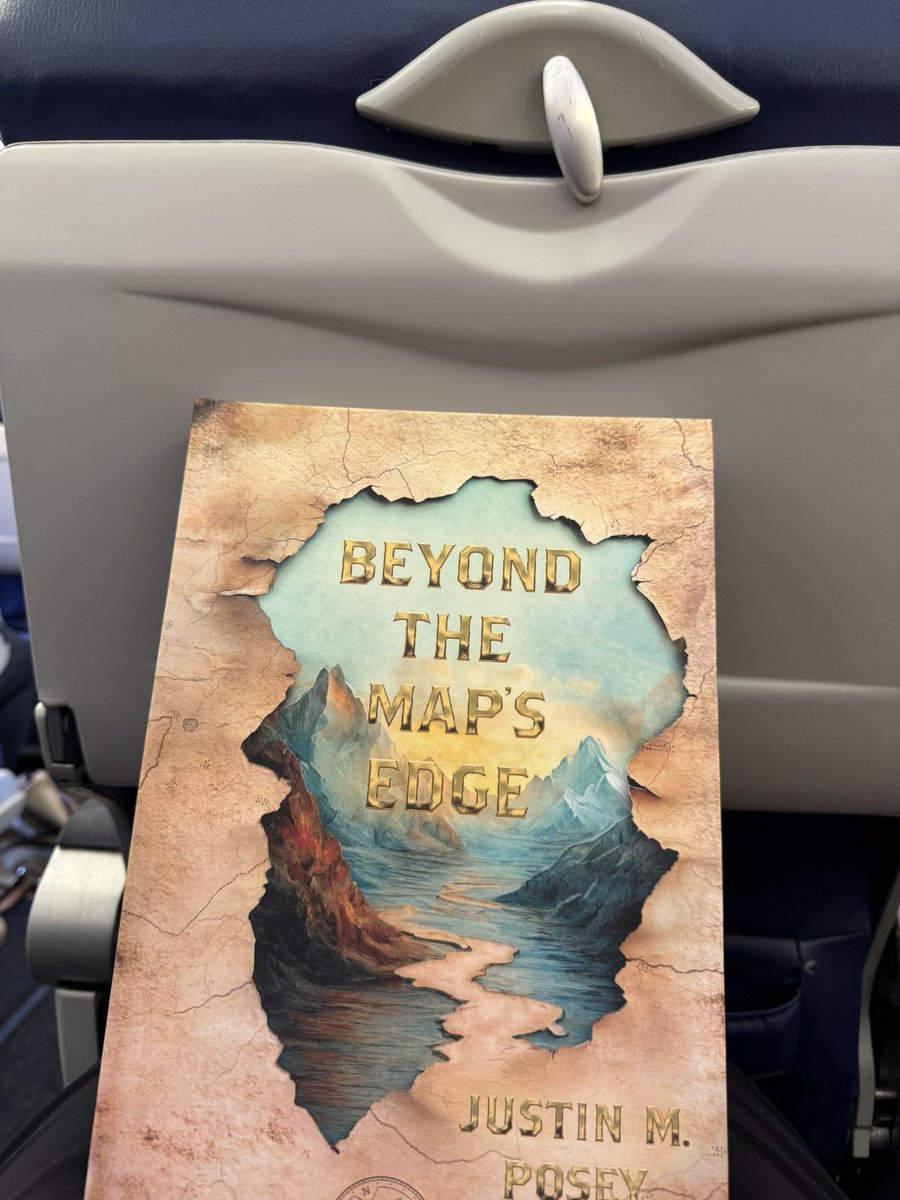 0CuriousGeorge0's tweet photo. Doing some treasure hunting on my flight before bracelet hunting  @WSOP @ReelLifeJustin #beyondthemapsedge https://t.co/bsAEGE1B5s