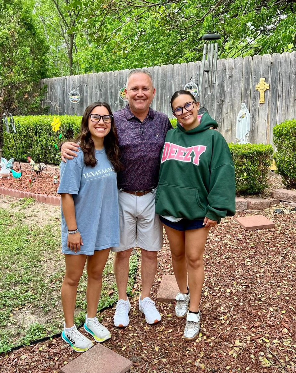 I was raised to treat people exactly how I would like to be treated by others. It’s called respect.” 💜