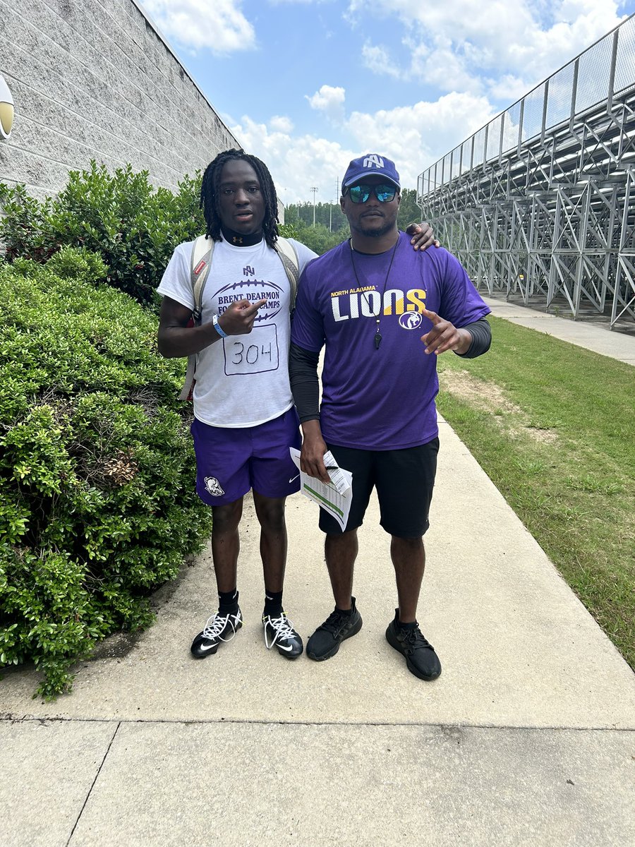 KejuanLamb2's tweet image. After a great camp with @kjmaye_4 and @Ben_HamnerUNA I’m blessed to receive my second offer from @UNAFootball @HallTechSports1 @AHParkerFootba1 @CoachWarren23 @mcgavin_conner @The_Reese_Gang