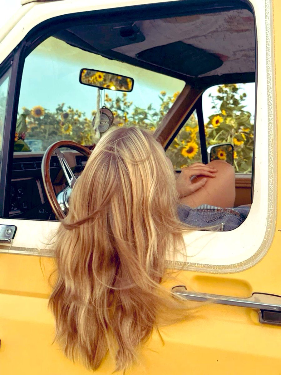 Je suis fatiguée là (ce soir) 😅. Je reviens très vite sur X. Merci bcp !!!!!!!. Belle soirée à vous. Gros bisous 👊🫶🤝