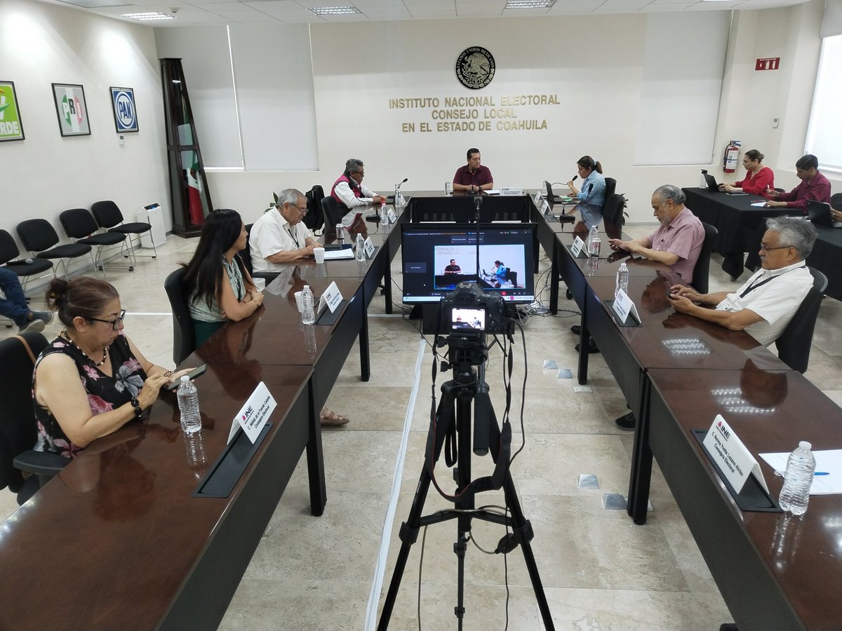 Reanudación de la sesión permanente de seguimiento de los Cómputos Distritales de la Elección del Poder Judicial de la Federación - Consejo Local del INE Coahuila

youtube.com/live/dg0uUvjbY…