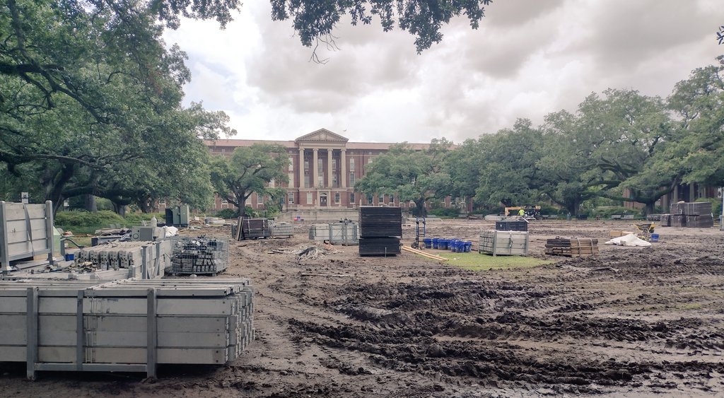 Richard Campanella (@nolacampanella) on Twitter photo After 5+ years and nearly a full generation of <a href="/TulaneArch/">Tulane Architecture and Built Environment</a> students, the temporary pavilions are finally removed from the Newcomb Quad. After 5+ years and nearly a full generation of <a href="/TulaneArch/">Tulane Architecture and Built Environment</a> students, the temporary pavilions are finally removed from the Newcomb Quad.