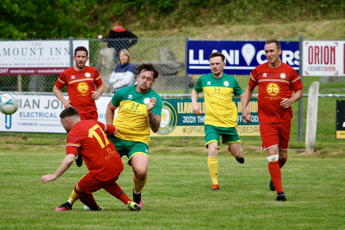 Jonathan Davies (@jmdllani) on Twitter photo Photos from <a href="/LlaniTownfc/">Llanidloes Town fc</a> 150 years anniversary celebrations. Third & Final lot are from the main match <a href="/CTSport/">County Times Sport</a> <a href="/DaffsMedia/">Daffs Media • Llanidloes Town FC</a>
Full album - m.facebook.com/story.php?stor… Photos from <a href="/LlaniTownfc/">Llanidloes Town fc</a> 150 years anniversary celebrations. Third & Final lot are from the main match <a href="/CTSport/">County Times Sport</a> <a href="/DaffsMedia/">Daffs Media • Llanidloes Town FC</a>
Full album - m.facebook.com/story.php?stor…