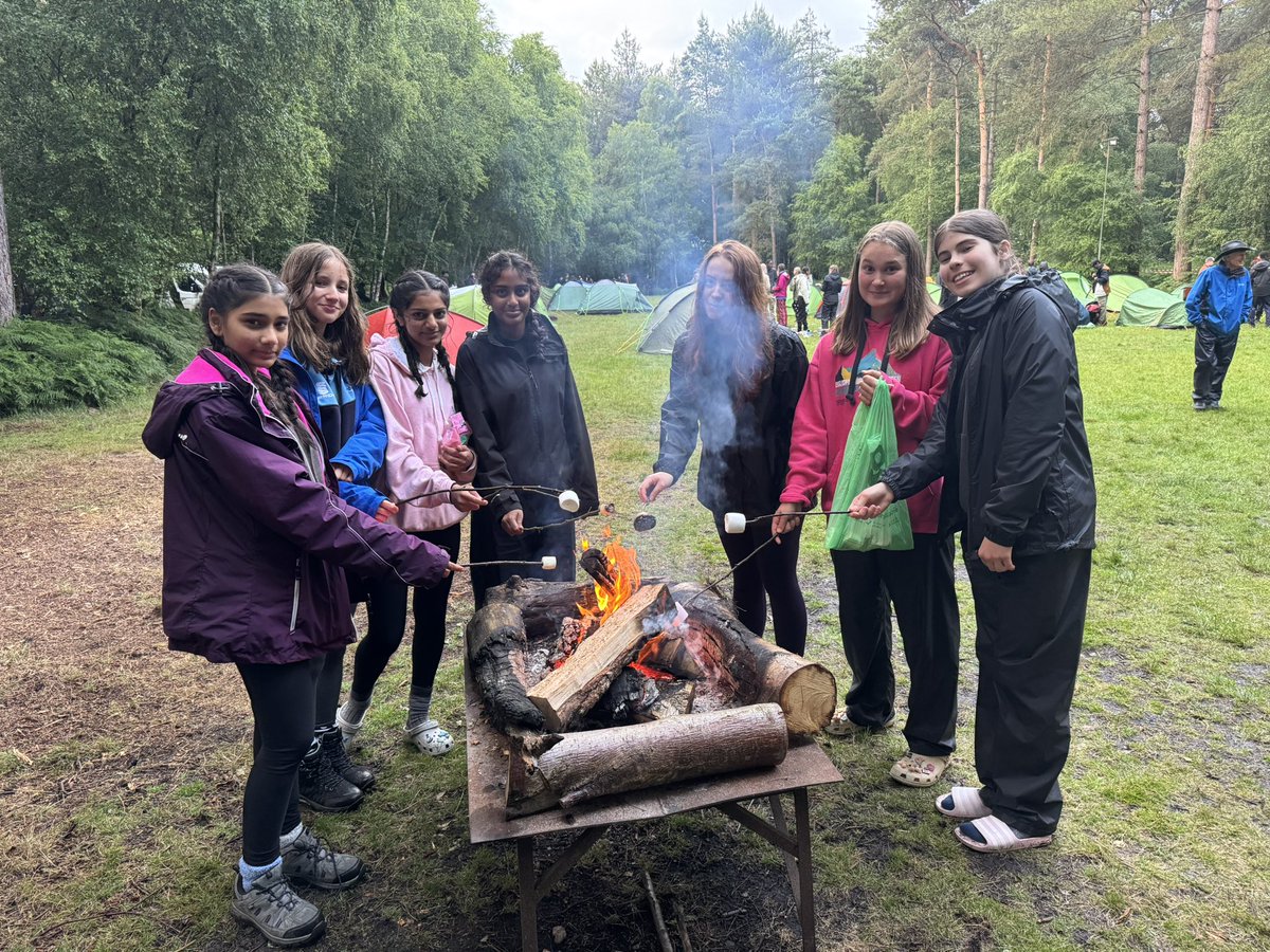 Time for roasted marshmallows before bed! 🔥