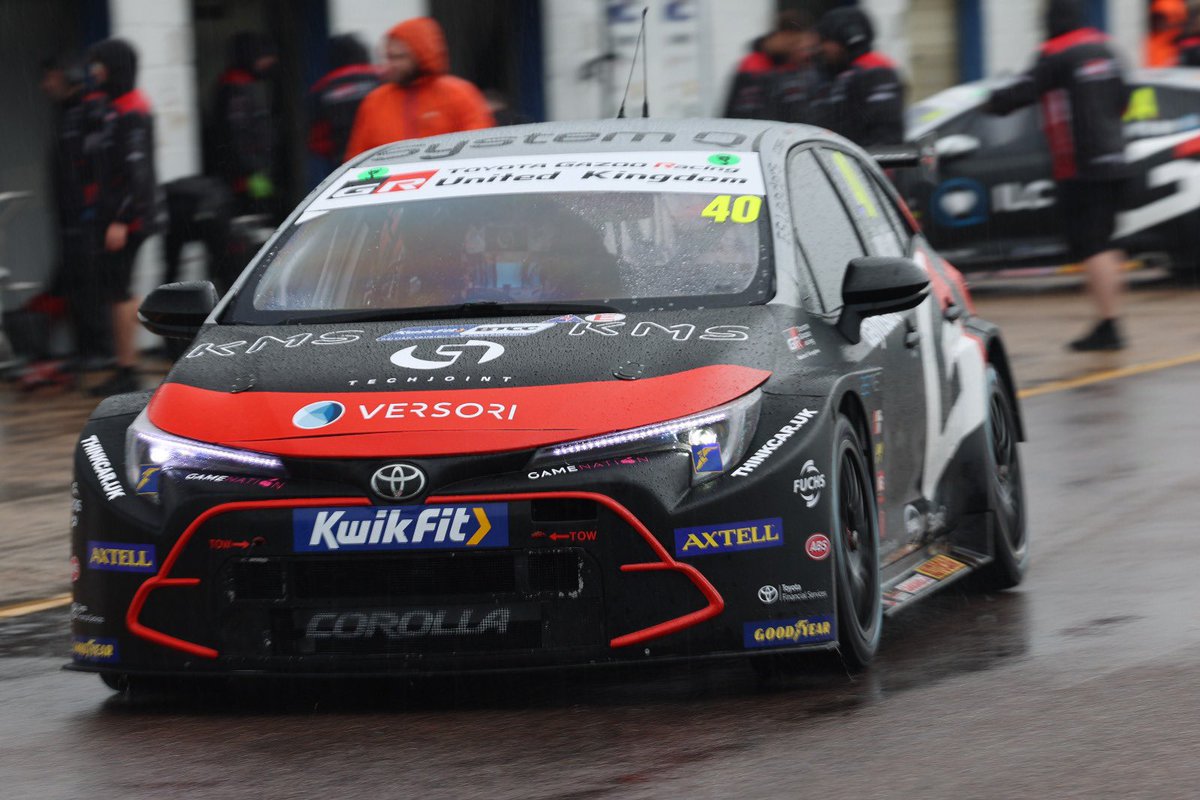 SpeedworksMS's tweet photo. A very wet qualifying 🌧️🏁 #BTCC https://t.co/2OdFh3D44q