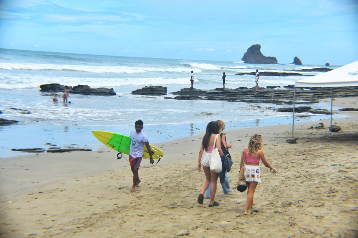 Primer día de open de circuito Nacional de
Playa Maderas, San Juan del Sur.

 #NicaraguaFascinanteIrresistible 
#NicaraguaÚnicaOriginal