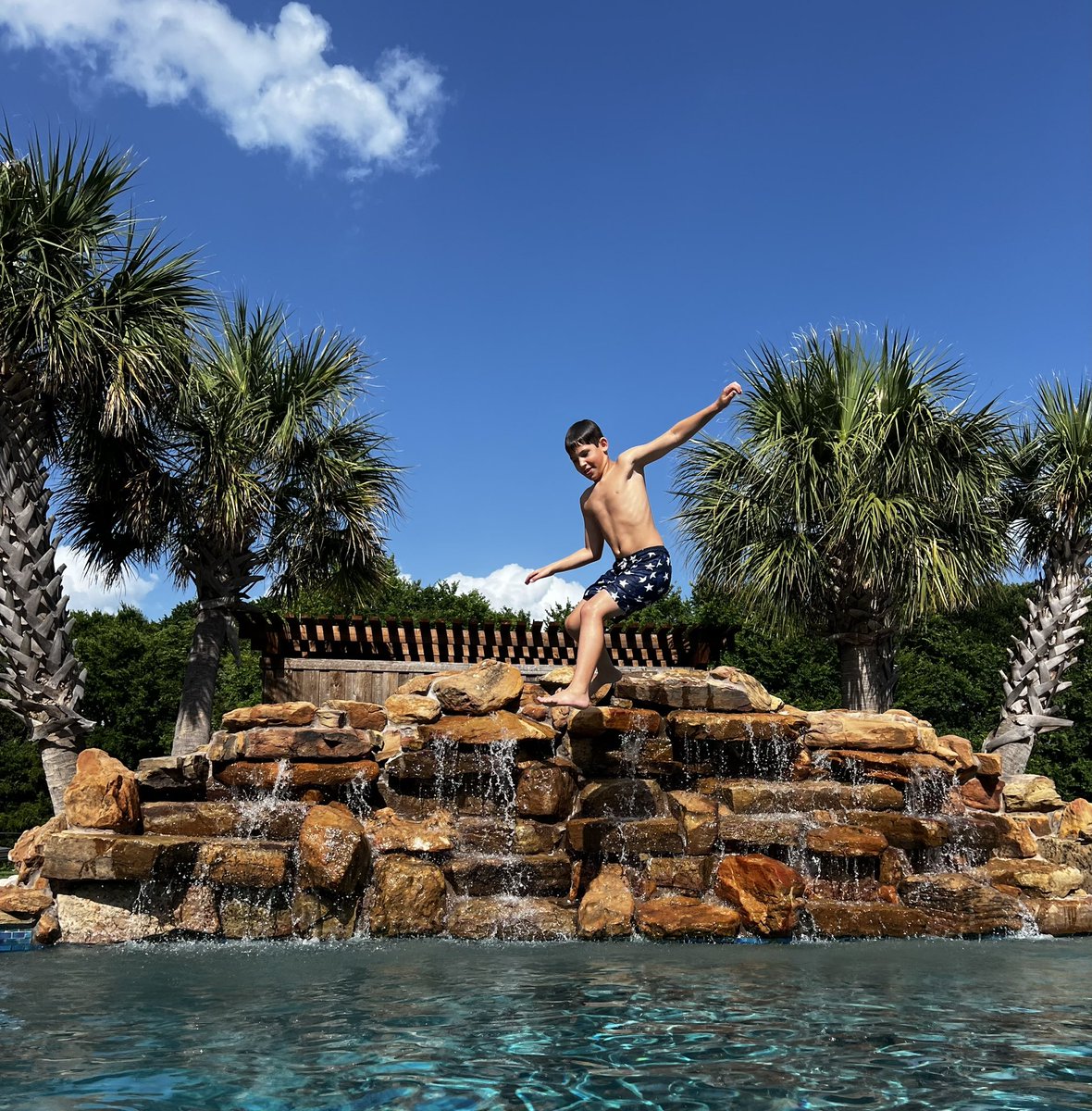 m_authier's tweet image. WHAT A DAY!! These are the days that remind me that our community, and what makes it special, is worth fighting for. 

Pancakes at Midway Airport - Pancake Fly-in. 

55th Annual Gingerbread Trail - Tour of Homes.

Now time in my favorite place, with my favorite people!