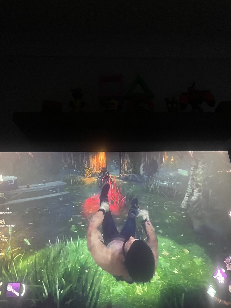 katie_tomb's tweet photo. @DieHardDivaTV @DeadbyDaylight David https://t.co/ItuO2TEIt9