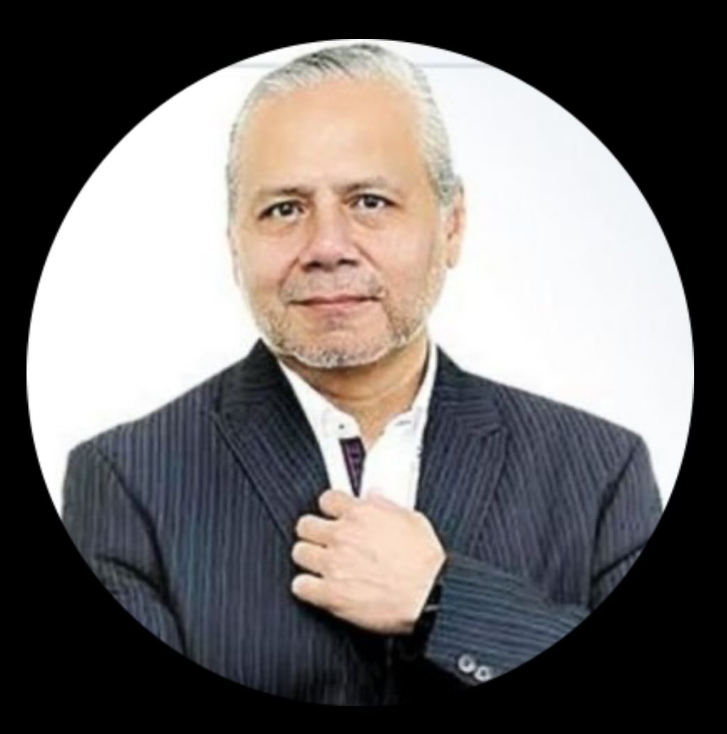 Hoy se conoció la captura del destacado constitucionalista: Enrique Anaya. El motivo: hacer uso de su derecho a expresarse libremente. Como juristas, debemos exigir el respeto a su integridad personal y que tenga un juicio público con todas las garantías del debido proceso penal.