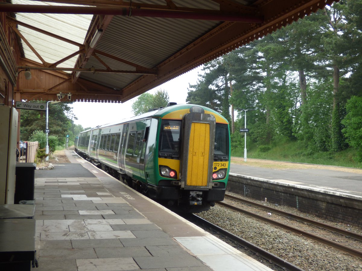 ellrbrown's tweet image. Henley-in-Arden. #Class172 London Midland 172 343 in June 2016. @WestMidRailway 172 335, end of May 2025 (Saturday last week).