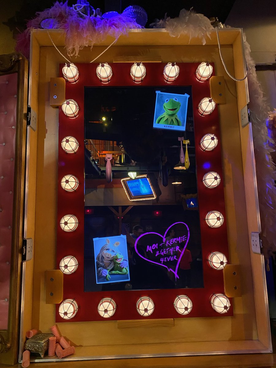 Manifesting a return of Muppetvision 3D to the parks somehow, some way 💚