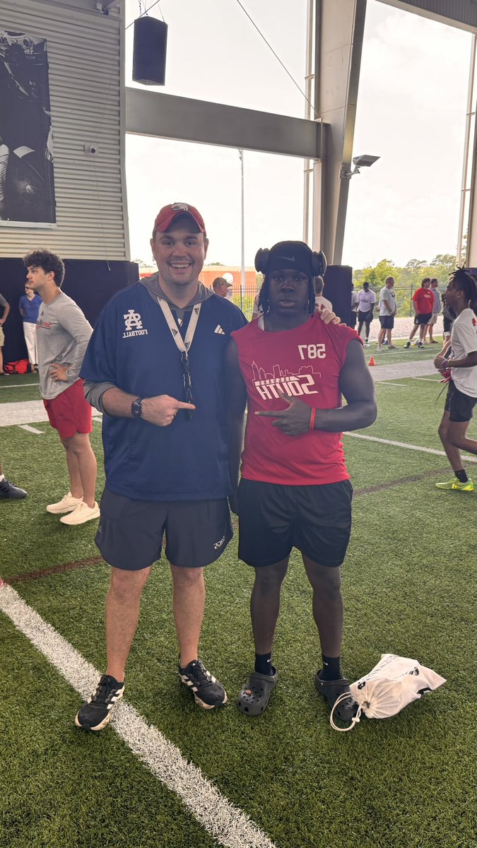 Jabar Armstrong (@jabara2027) on Twitter photo Had a great day at <a href="/SouthAlabamaFB/">South Alabama Football 🏈</a> Camp today and learned a lot thanks to <a href="/CoachCleminson/">Cameron Cleminson</a> ! <a href="/coachburney40/">Shon Burney</a> <a href="/JagsFB_Recruits/">South Alabama Football Recruiting 🏈</a> <a href="/TDARecruiting/">Touchdown Alabama Recruiting</a> <a href="/nupe_bz/">Nupe</a> <a href="/RedRaiderFootb1/">Red Raider Football</a> <a href="/recruitmeu/">Recruit Me University</a> Had a great day at <a href="/SouthAlabamaFB/">South Alabama Football 🏈</a> Camp today and learned a lot thanks to <a href="/CoachCleminson/">Cameron Cleminson</a> ! <a href="/coachburney40/">Shon Burney</a> <a href="/JagsFB_Recruits/">South Alabama Football Recruiting 🏈</a> <a href="/TDARecruiting/">Touchdown Alabama Recruiting</a> <a href="/nupe_bz/">Nupe</a> <a href="/RedRaiderFootb1/">Red Raider Football</a> <a href="/recruitmeu/">Recruit Me University</a>
