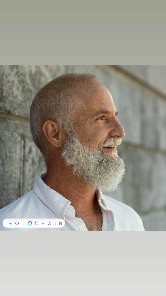 Eric Harris-Braun co-founded Holochain, Holo &amp; the MetaCurrency project.

We are very much looking forward to welcome him at the Volla Community Days on the 14th and 15th of June!

Register via volla.online/en/contact-for…

#volla #holochain #opensource #software