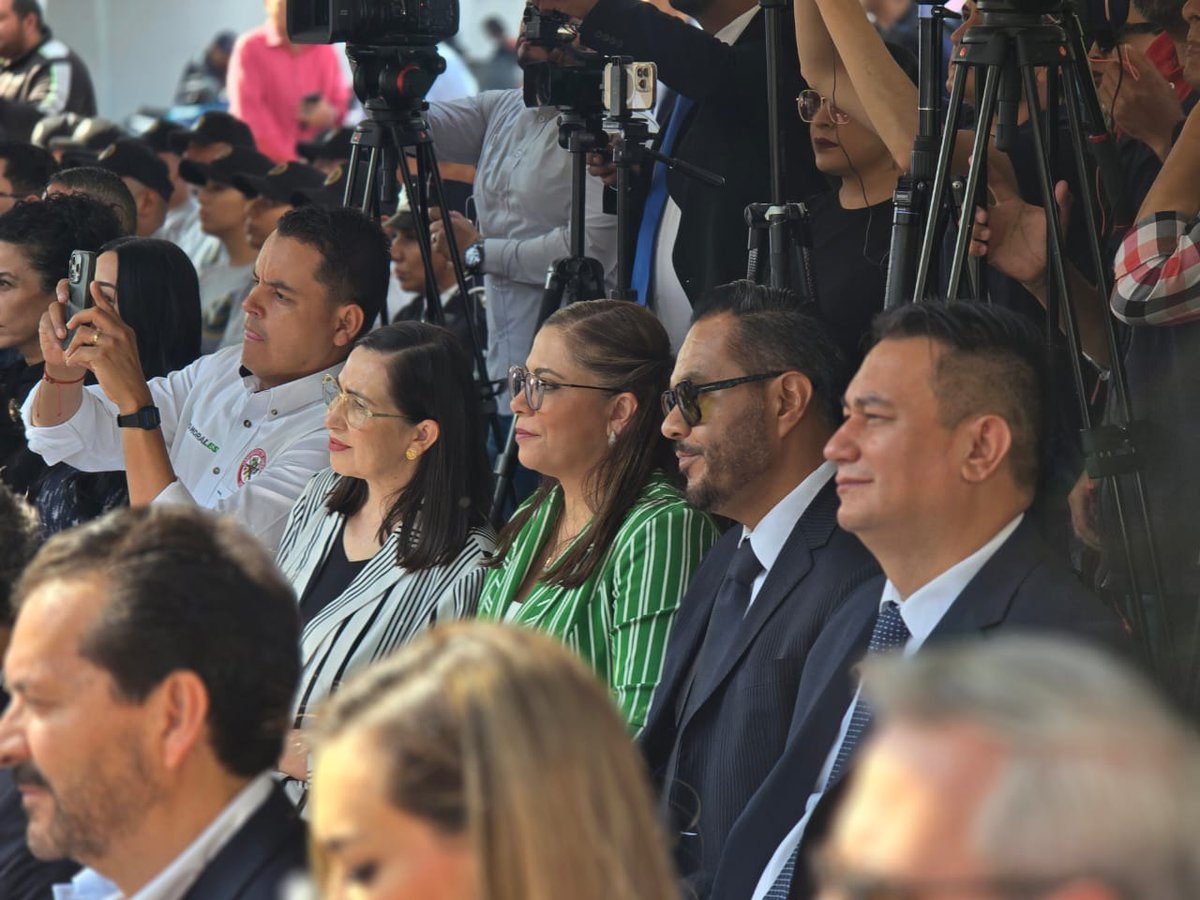 Karla A. Obregón Avelar (@karla_oa) on Twitter photo En el marco de la Libertad de Expresión, <a href="/LuisCardenasMx/">LuisCardenasMX</a> “La Libertad en Juego” <a href="/CedhDurango/">CEDH Durango</a> #MecanismodeProtecciónaPeriodistas En el marco de la Libertad de Expresión, <a href="/LuisCardenasMx/">LuisCardenasMX</a> “La Libertad en Juego” <a href="/CedhDurango/">CEDH Durango</a> #MecanismodeProtecciónaPeriodistas