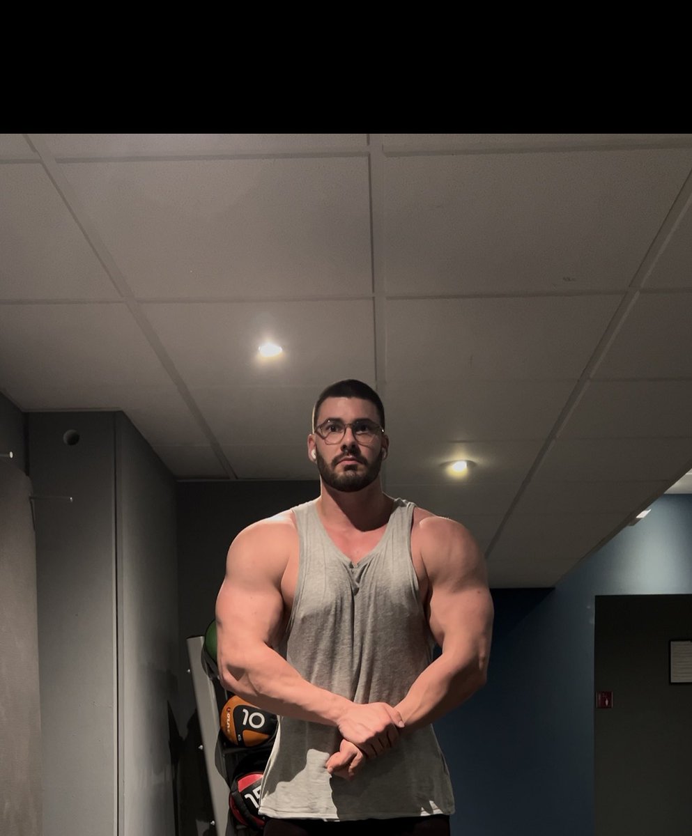 cryn_r6's tweet image. late night session, no excuses.