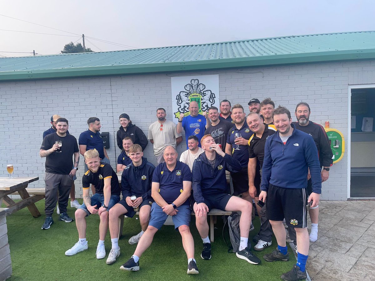 HollybushRugby's tweet photo. 6th, 7th + final stops back at home ❤️
Apologies for the delay in updates, technical difficulties (a dead battery 🤣) has hampered our progress 🙈

Thankyou to all our gracious hosts today, it’s been a fantastic day, in memory of our fantastic friend Southy 🏉🍻

#Upthebush ⚫️🔶 https://t.co/zDLf4H0L3j