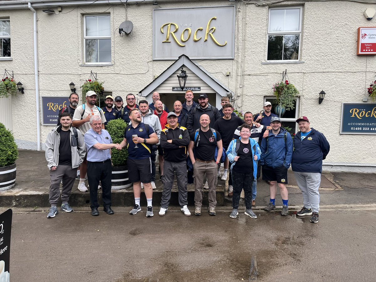 HollybushRugby's tweet photo. 6th, 7th + final stops back at home ❤️
Apologies for the delay in updates, technical difficulties (a dead battery 🤣) has hampered our progress 🙈

Thankyou to all our gracious hosts today, it’s been a fantastic day, in memory of our fantastic friend Southy 🏉🍻

#Upthebush ⚫️🔶 https://t.co/zDLf4H0L3j