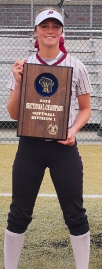 IP_10_Chi's tweet image. Congrats to @TLudwig2028 and #lilrod5 and their respective high school squads for winning their IL 3A and WI D1 sections! Enjoy the ride! @brooklynn_2025 Keep doing your thing too! @IowaPremierFP @IP_10_Chi