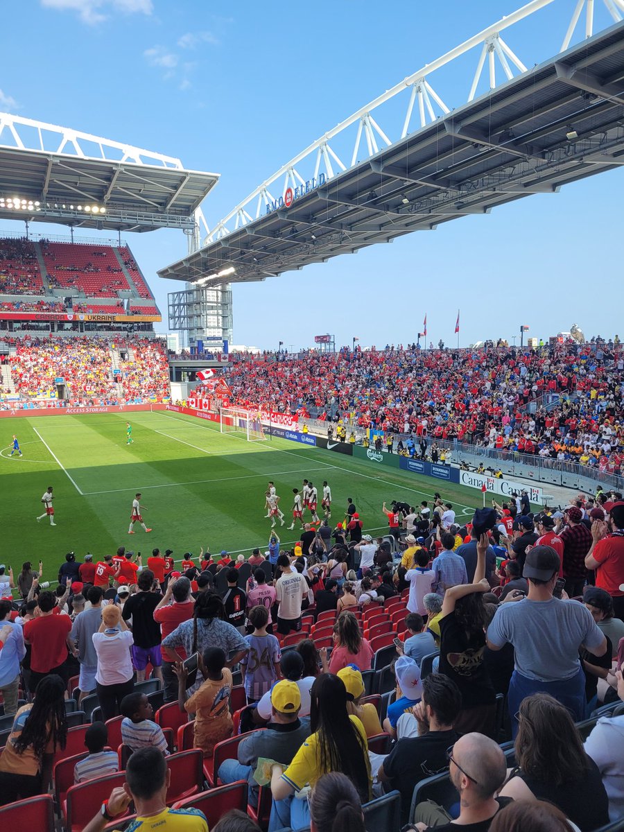 kanfootballclub's tweet photo. 3 à 0 pour le 🇨🇦 avec un but de Promise David à la 31e minute‼️

#CanMNT 🍁 #OuiCan https://t.co/No5p5YBBle