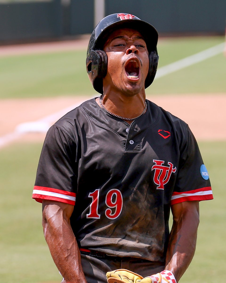 NCAA Division II tweet media