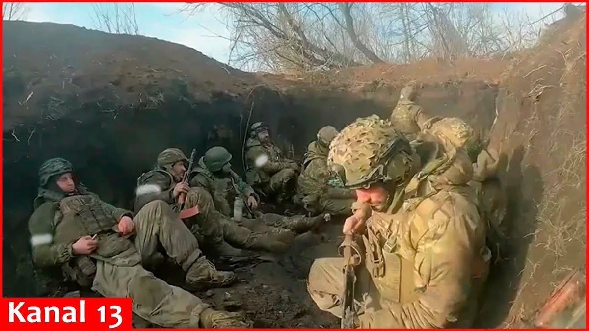 techjunkiejh's tweet image. Russian #conscripts find themselves in trenches, it could fuel a national anti-war movement 
buff.ly/qdIr3cH  #TechJunkieInvest #investing  #EmergingMarkets #geopolitics  #Europe    #ModernWarfare    #UkraineWar #Russia #Ukraine  #Economics (video, 2024)