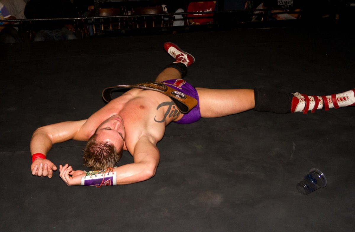 wresadam's tweet photo. One of the hottest sights in pro wrestling - spreadeagled defeated rasslers!!
#prowrestling #wrestling #wrestlers #prowrestlers #wrestlingfetish #gaywrestling #hot #trunks #bulge #bulgemen #gay #homo #thicc #muscle #stud #beefyboys #suffer #suffering #spreadeagle https://t.co/8bWMrKv1zf