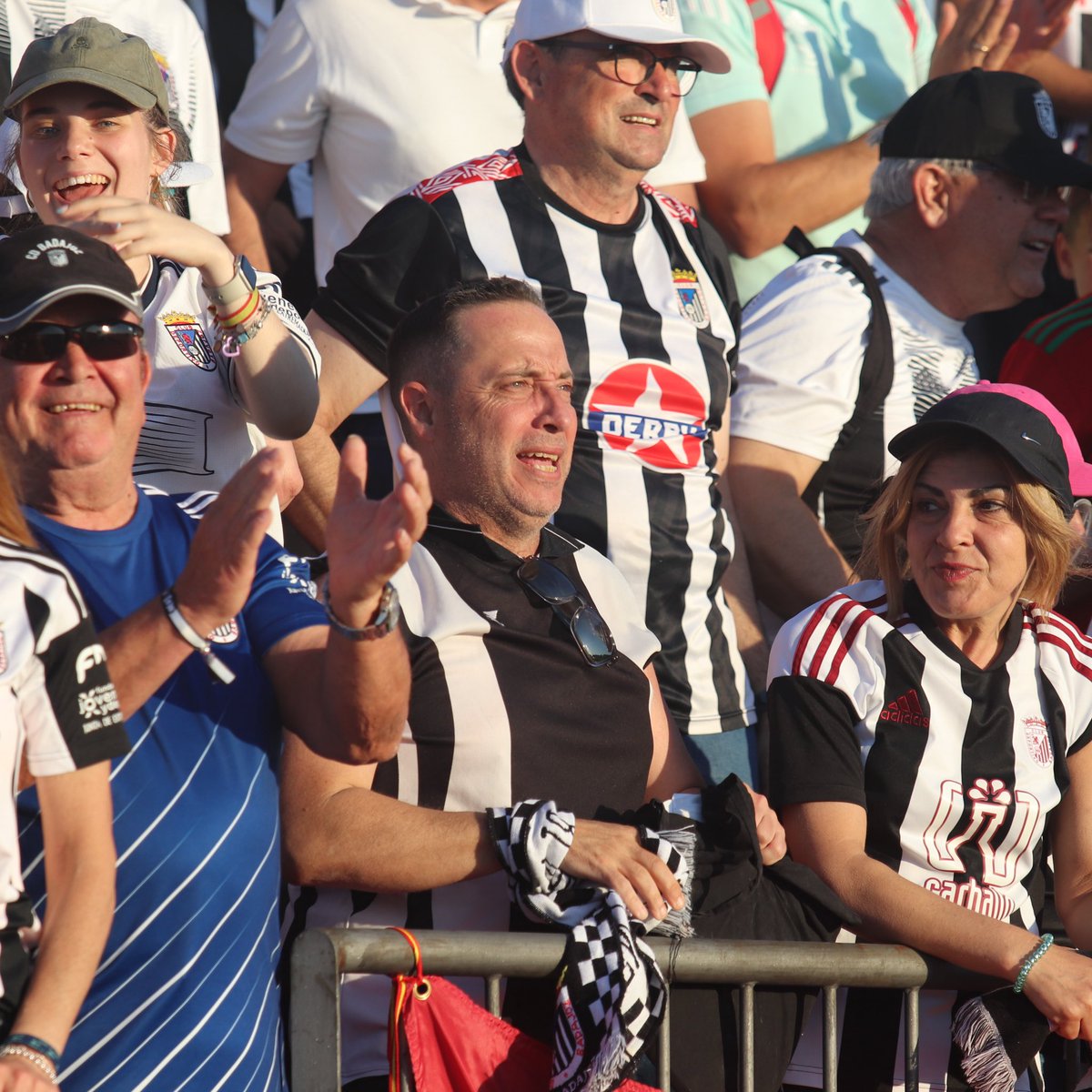 CD Badajoz tweet media