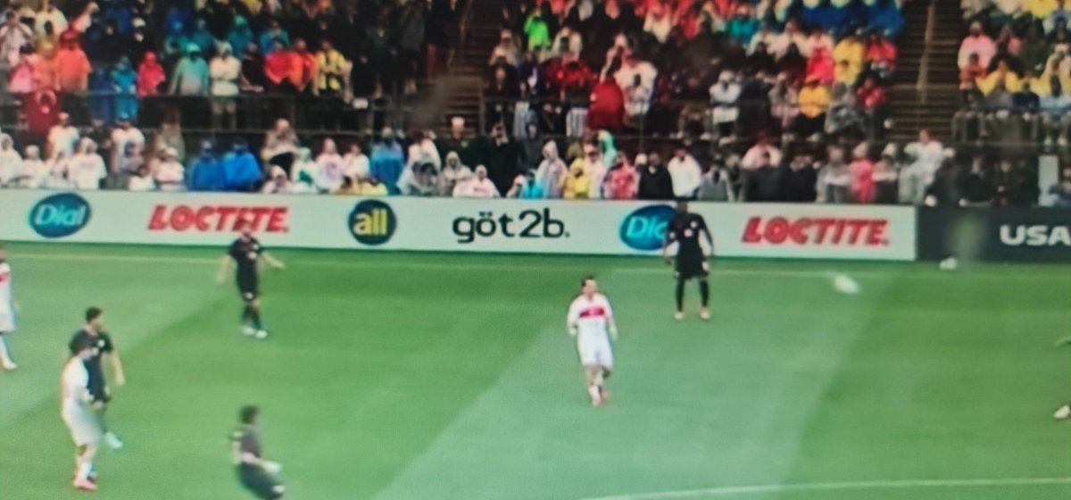 Reklama bak. Kabak gibi.