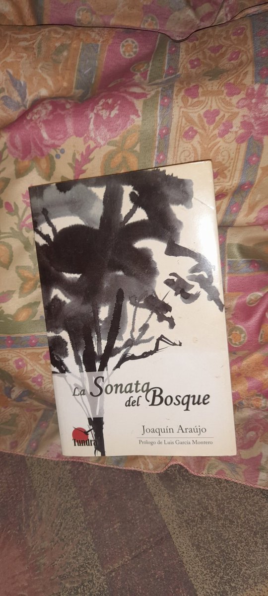 <a href="/joaquinaraujo/">Joaquín Araujo</a> De todos,todos,éste es el que más me presta,Joaquín...¿Me lo firmas?🫠