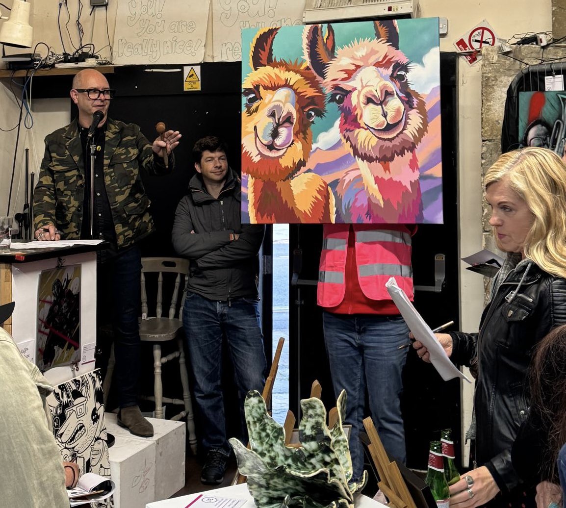 Marc_Allum's tweet image. Great fun raising money this evening for Public Art Chippenham with an auction of over 50 lots of artwork donated by local artists. 

A wonderfully successful evening which will help to brighten up the town with original murals and artworks. 
@publicartchipp 
#art