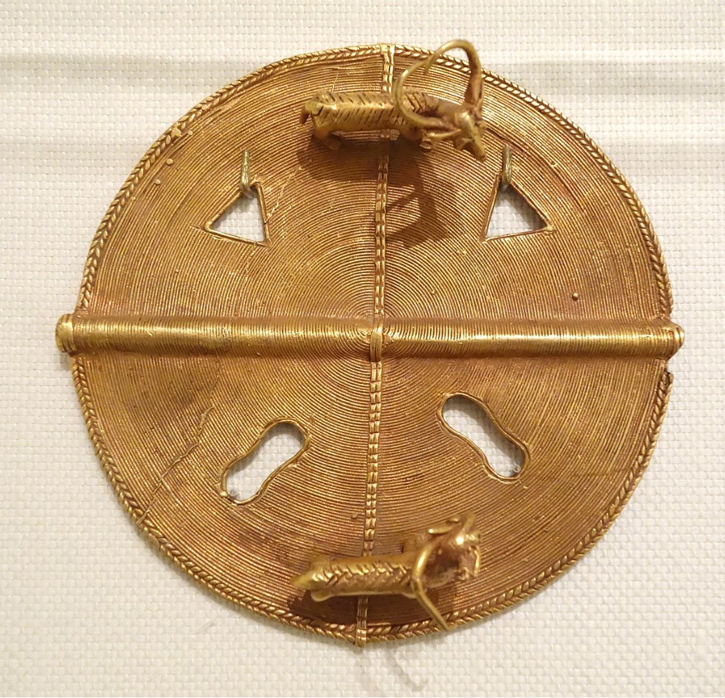 Joe7858Elie's tweet photo. https://t.co/u2utznv4cP
Kyaman-Gyaman Gold✨ Antilope 🦌🫎 pendant
Ca. 17h-19th century,
Abidjan, Côte d’Ivoire
#ebrie #ebrié #tchaman #gyaman #akanpeople #cotedivoire #Ghana https://t.co/JZkefSOLJW