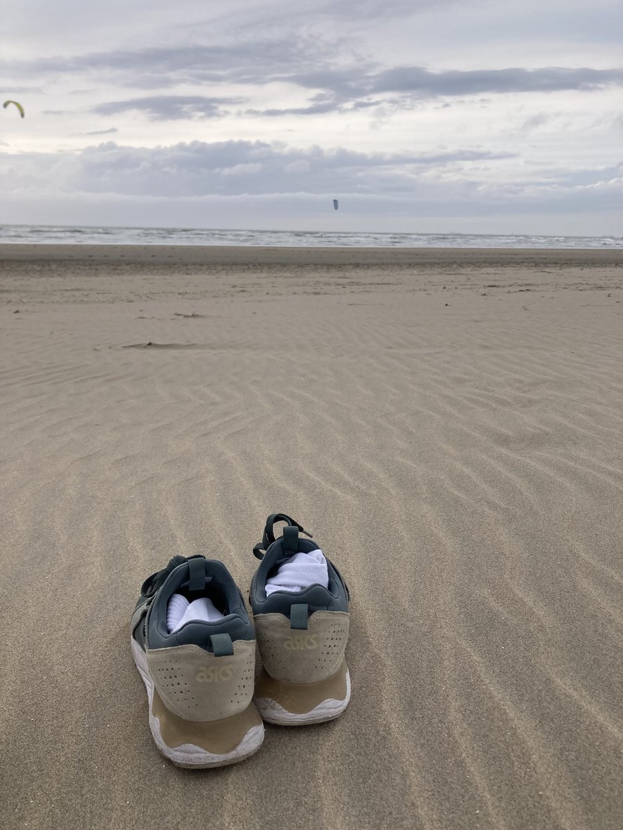 #footfetish #feetlover #feetworshi̇p #goddess #findom #socksofinstagram #socksforsale #feetdrain #zahlschwein #Zahlsklaven 

🧦?          👟?           🦶🏼? 

⬇️             ⬇️             ⬇️