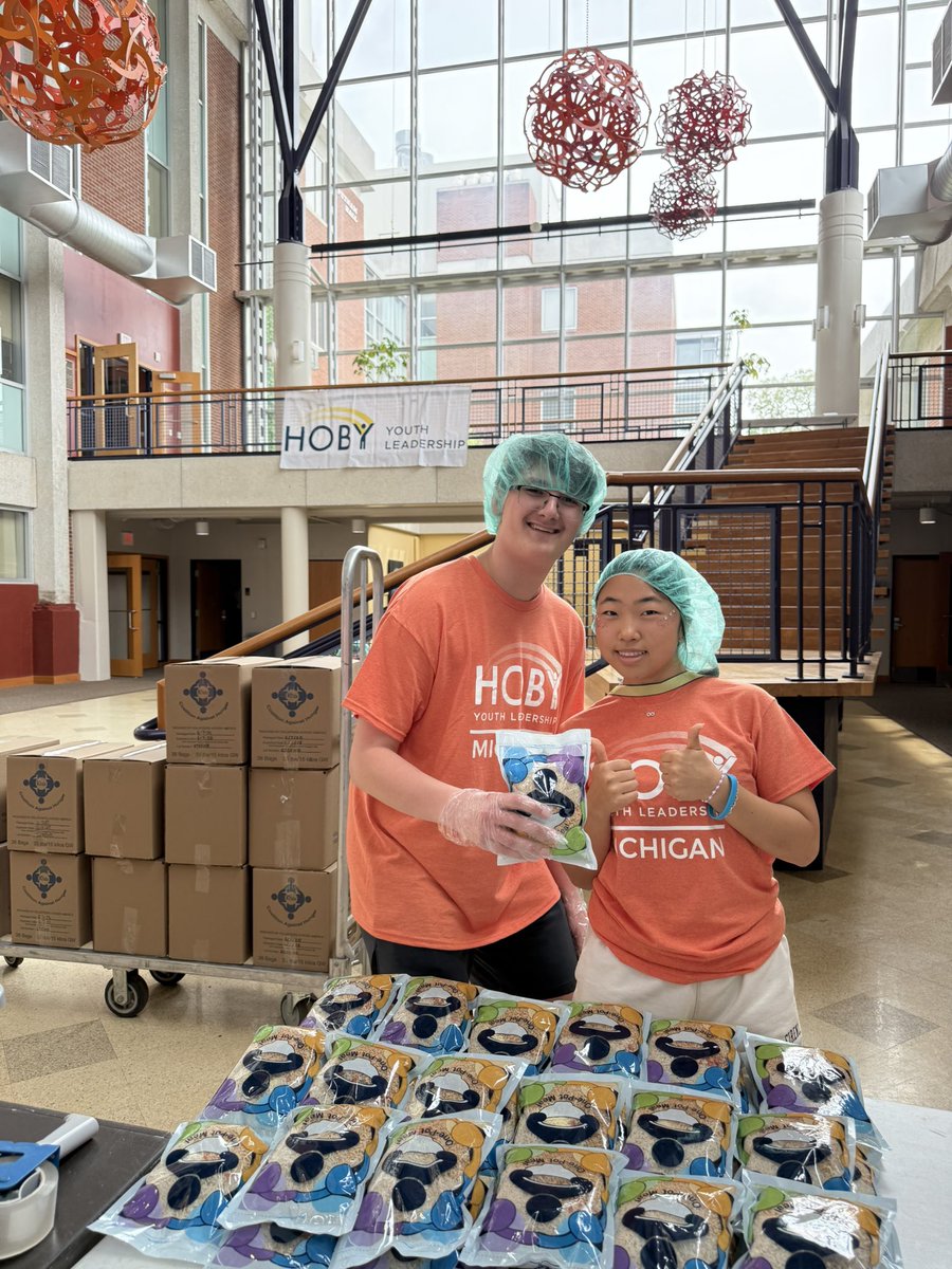 HOBYMichigan's tweet photo. Leaders making an impact! 💛
Our OUTSTANDING 2025 ambassadors &amp; volunteers packed 14,668 meals with @kidscoalitionagainsthunger — spreading kindness one meal at a time! 🥹🍽️

#HOBY #HOBYMI #HOBYMichigan https://t.co/DkvaqpzWlC
