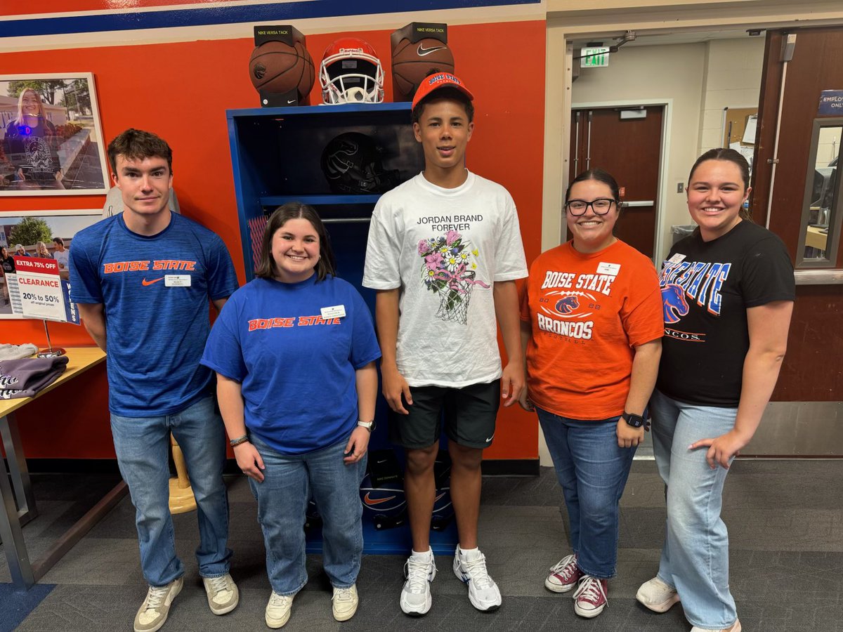 Thanks for the all the love <a href="/BroncoSportsFB/">Boise State Football</a> 
Excited to compete today at camp. 
<a href="/BlairAngulo/">Blair Angulo</a> <a href="/BrandonHuffman/">Brandon Huffman</a> #BleedBlue