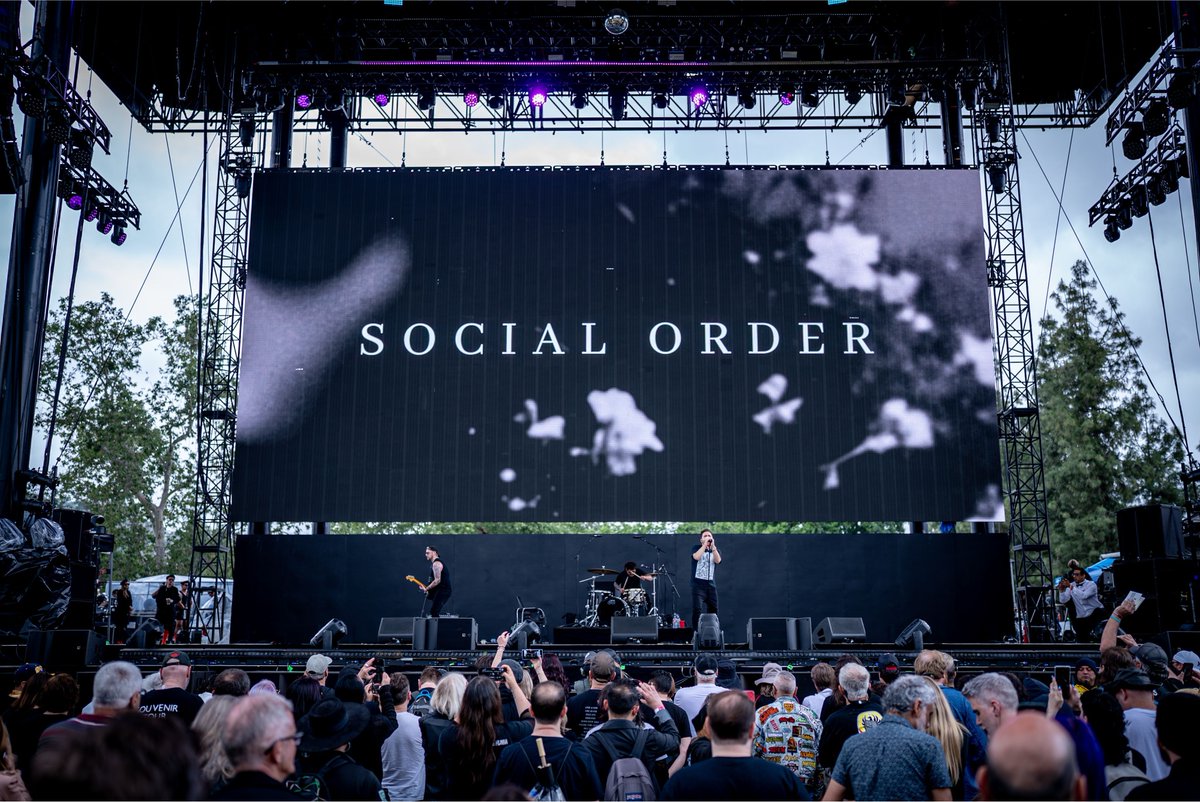 SOCIAL ORDER (@_socialorder) on Twitter photo We spent an unforgettable day at <a href="/cruelworldfest/">Cruel World Festival</a>, sharing the stage with icons like <a href="/neworder/">New Order</a>, <a href="/nickcave/">Nick Cave & The Bad Seeds</a>, @officialomd, and @SheWantsRevenge â and with newer favorites weâre obsessed with: WISTERIA, <a href="/ACTORStheband/">ACTORS the band</a>, <a href="/__Mareux__/">mareux</a> , N8NOFACE.
đž @clintpinkston We spent an unforgettable day at <a href="/cruelworldfest/">Cruel World Festival</a>, sharing the stage with icons like <a href="/neworder/">New Order</a>, <a href="/nickcave/">Nick Cave & The Bad Seeds</a>, @officialomd, and @SheWantsRevenge â and with newer favorites weâre obsessed with: WISTERIA, <a href="/ACTORStheband/">ACTORS the band</a>, <a href="/__Mareux__/">mareux</a> , N8NOFACE.
đž @clintpinkston