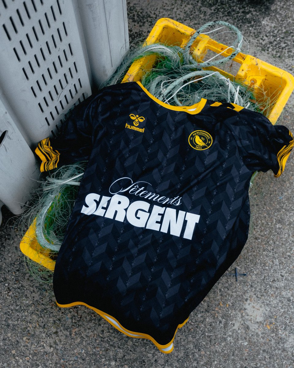 On pense vraiment que notre mannequin Jean est passé à côté d’une carrière d’acteur à Hollywood.

Flowtesque.