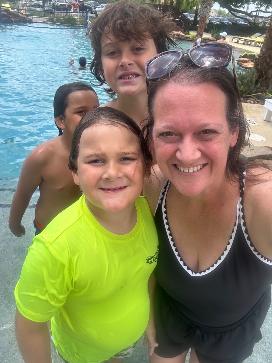 nicoleivey's tweet photo. ✅ Go swimming! We’ve been doing this a lot! #exleytweets #ExleySummer25 https://t.co/W8YCTC7aDP