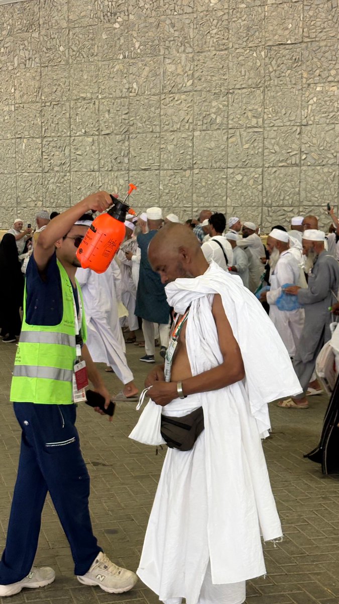 أسامة. tweet media