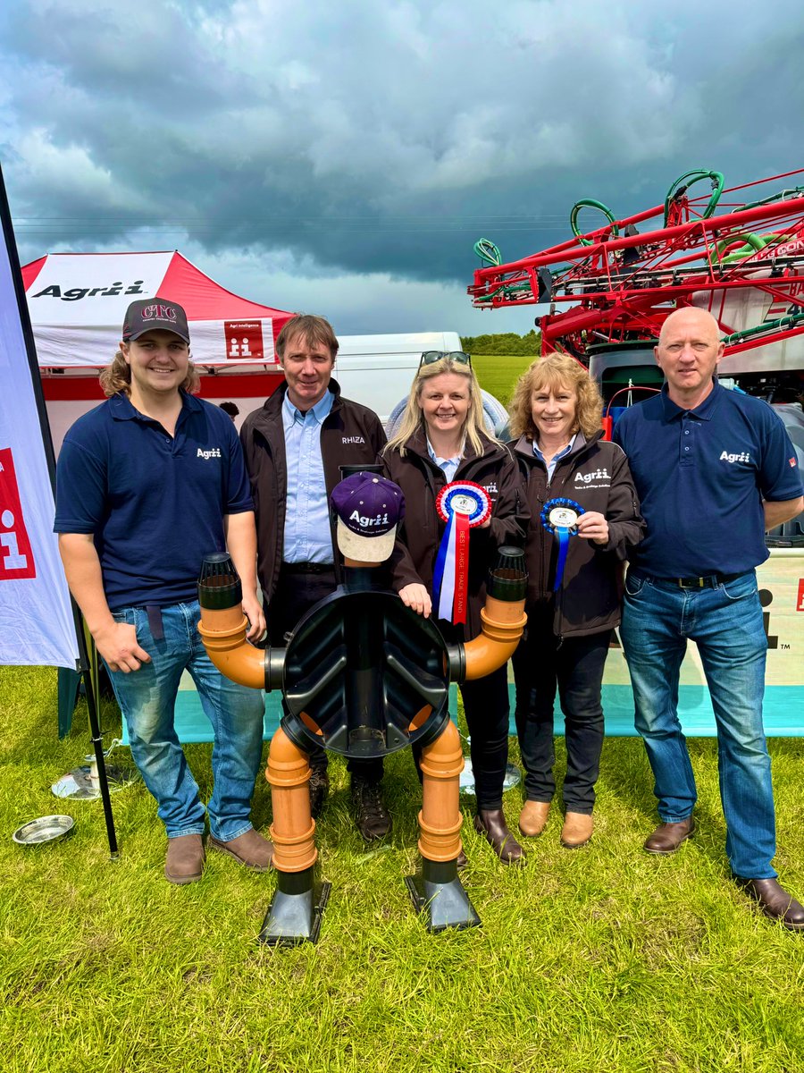 JAT1872's tweet photo. 🥳Absolutely chuffed to win best large trade stand and second overall at the West Fife Show today! 🏆🥇🥈

A big shout out to the team for all their help and support before, during and after the show 👏
#westfifeshow #Farming #tanksanddrainage #ContractSpraying #RHIZA
#teamwork https://t.co/FNwJ5ltTid