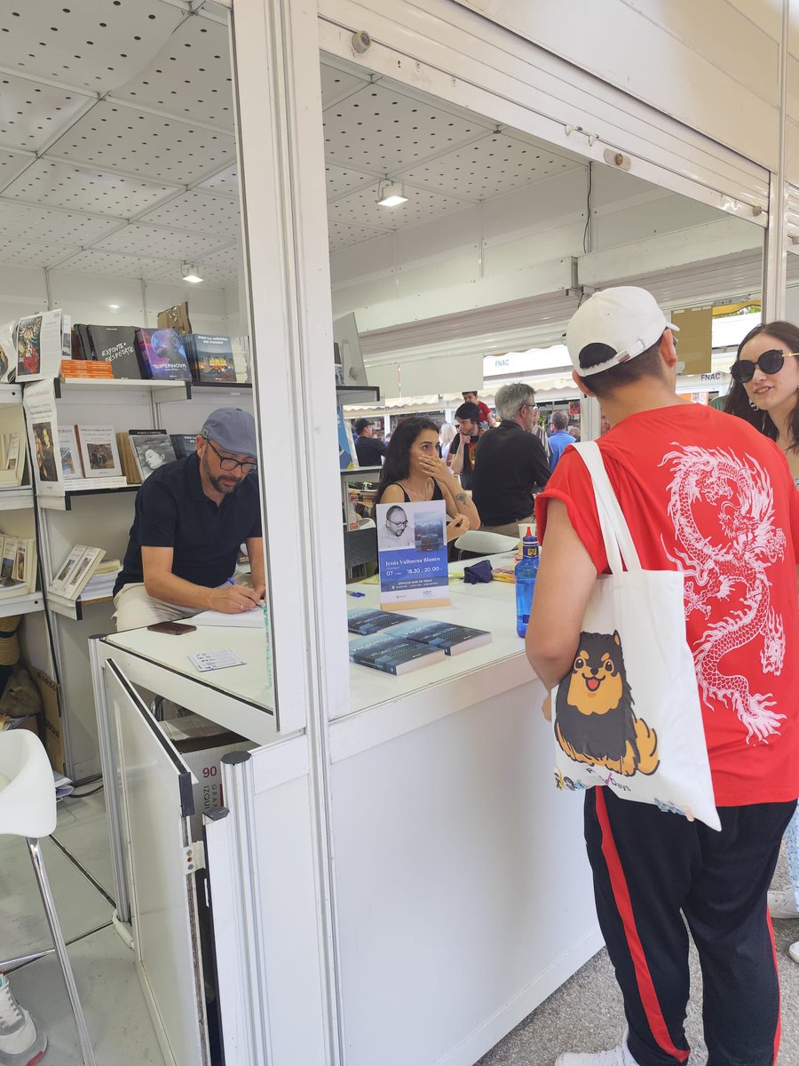 chechu_valbuena tweet media