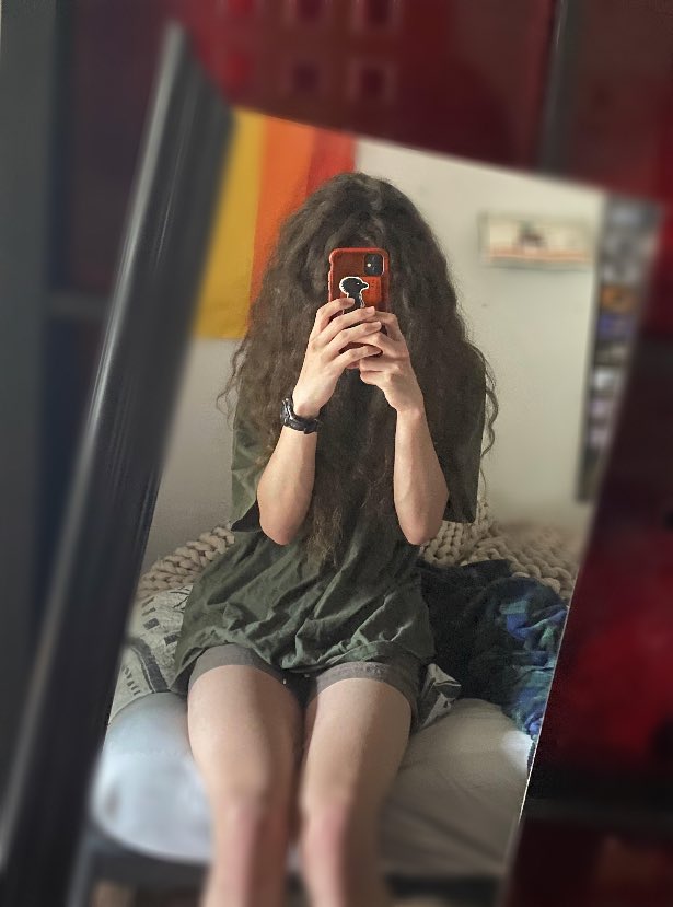 silliercel's tweet image. happy saturday