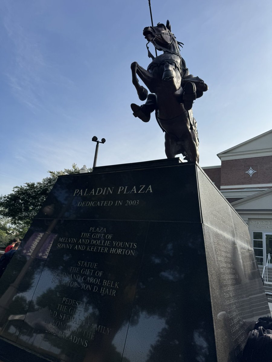 FootballSlhs's tweet image. Thankyou @PaladinFootball for having us out to their camp today